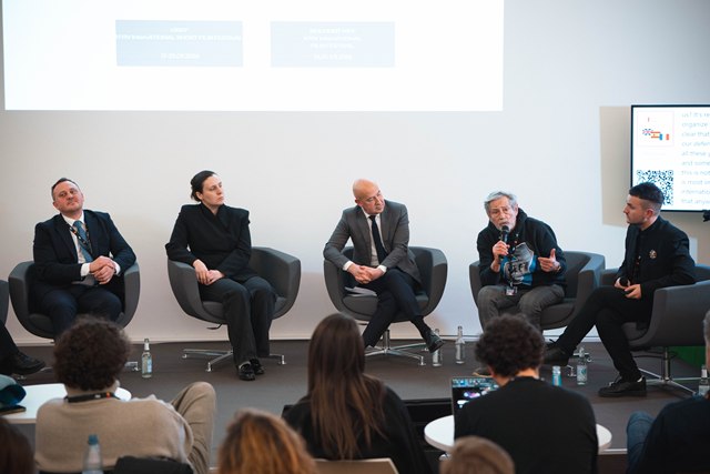  Виступ генерального директора міжнародного кінофестивалю Молодість